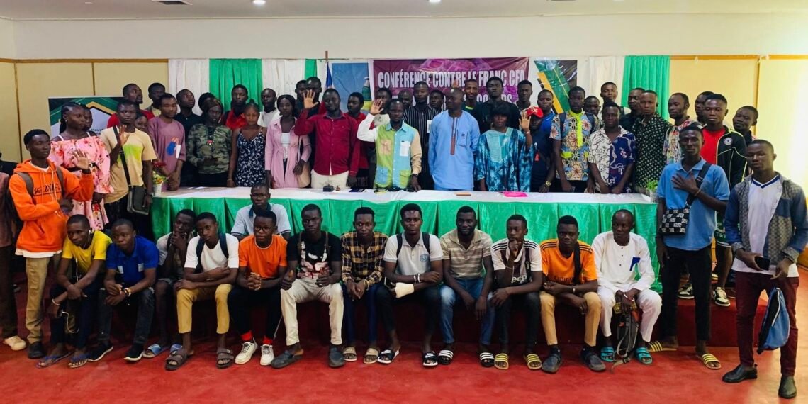 RCA : le Mouvement Panafricain pour une Afrique Libre dénonce l’utilisation du Franc CFA imposée par la France à ses anciennes colonies d’Afrique