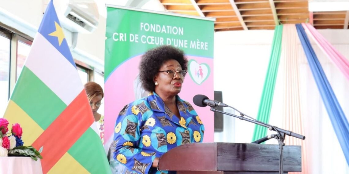 La Fondation « Cri de cœur d&rsquo;une Mère » de la 1ère dame Brigitte Touadéra apporte un soutien inestimable aux districts sanitaires de Centrafrique