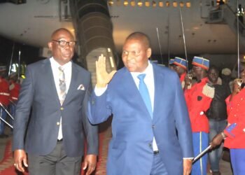 Le Président Faustin Archange Touadéra de retour à Bangui après être sacré Champion de la vaccination pour l&rsquo;Afrique par GAVI à Bruxelles