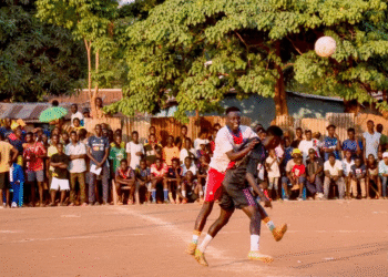 Sport : NG4, vainqueur de la coupe de paix et du vivre ensemble organisée par le fauve Venuste BABOULA dans le 8e arrondissement
