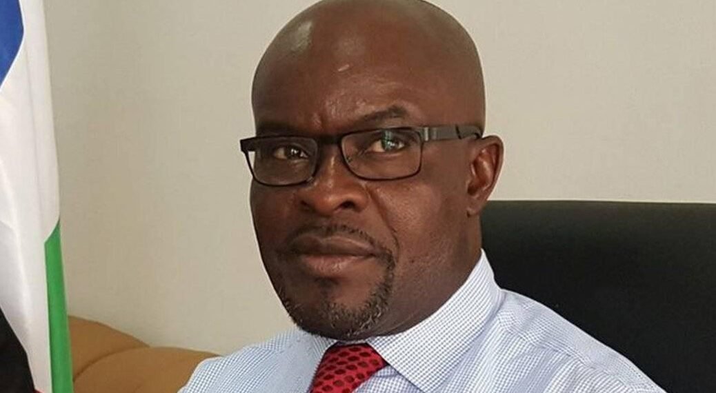 RCA : L’intransigeance du ministre d’Etat à l’Éducation face aux récupérateurs politiques du drame du Lycée Barthélemy Boganda 
