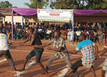 Sports : Championnat de tir à la corde dans le 8ème arrondissement pour renforcer la cohésion sociale