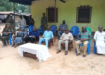 RCA: Le gouvernement renforce son soutien aux familles des victimes du lycée Barthélemy Boganda