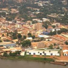 Le Président Touadéra transforme ses promesses en réalité en offrant de l&rsquo;eau potable à la population du 7eme arrondissement de Bangui