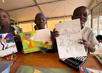 La Maison Russe de Bangui promeut l’art après des jeunes à travers des concours de dessin et de peinture