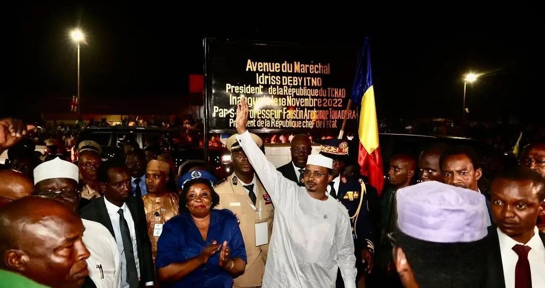 Le Maréchal Mahamat Idriss Déby Itno honore la mémoire de son prédécesseur père Bangui