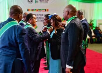RCA : La Ministre Sylvie Baïpo Temon Notéfé honorée au grade de Commandeur des ordres de la CEMAC
