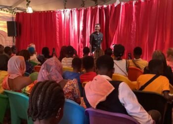 RCA : La pièce théâtrale de l’écrivain russe Nicolas Gogol « Le Mariage » interprétée par les étudiants de la Maison russe.