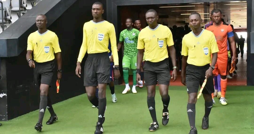 RCA : Un quatuor d&rsquo;arbitres centrafricains brille en ligue des champions africaine