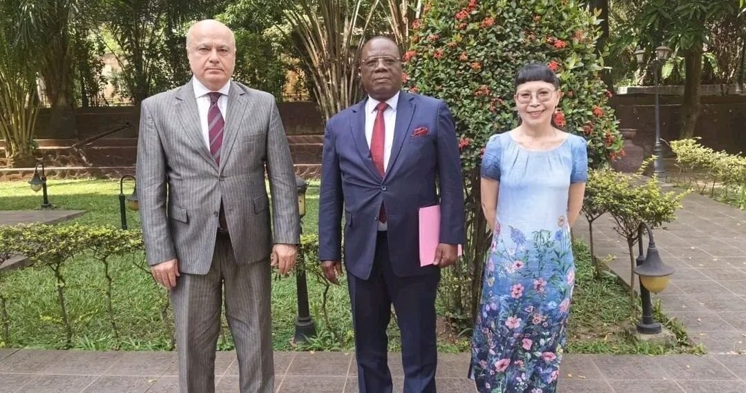 Rencontre diplomatique entre l’ambassadeur de Russie et le directeur de cabinet du Ministère des Affaires Étrangères de Centrafrique