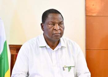 RCA : le candidat Touadera face à la population du 4e arrondissement à l’école Ndress