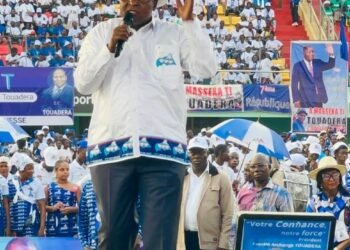 RCA : le candidat Faustin Archange Touadera boucle sa campagne électorale par un giga meeting au stade 20000places