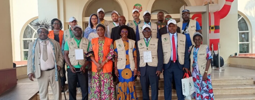 LES OBSERVATEURS DE L’UNION AFRICAINE FELICITENT LE BON DÉROULEMENT DE LA CAMPAGNE ET DES ÉLECTIONS.