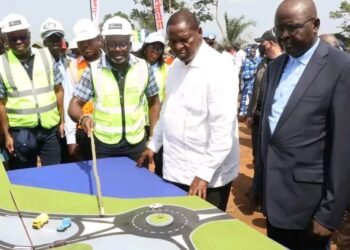 Pose de la première pierre du nouveau port fluvial de Mongoumba par le Président Touadéra