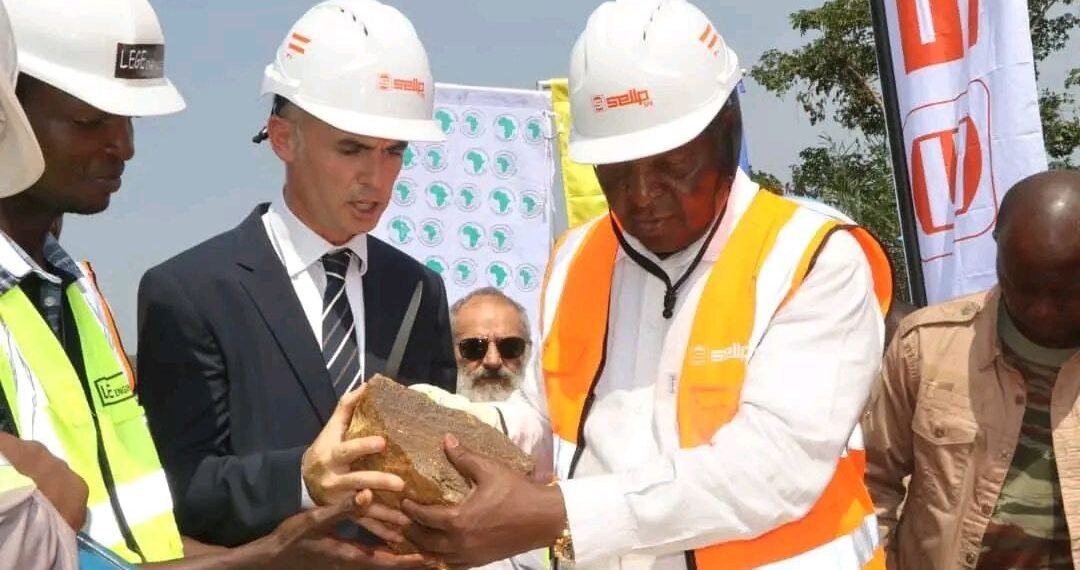 Mongoumba : Un nouveau port fluvial moderne et l&rsquo;agence BGFI lancés par le Président Touadera