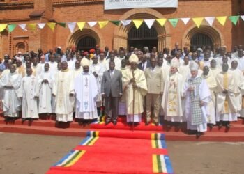 Célébration solennelle du centenaire de la cathédrale Notre-Dame de l&rsquo;immaculée conception de Bangui en présence du président Touadéra