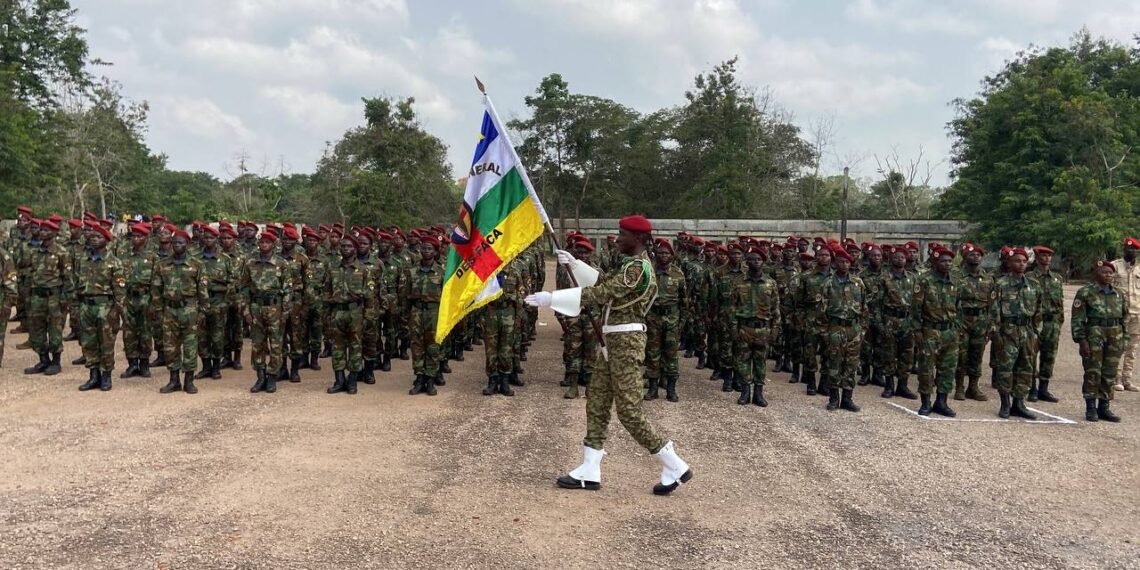 RCA : Plus de 500 nouvelles recrues présentées au drapeau à Bérengo