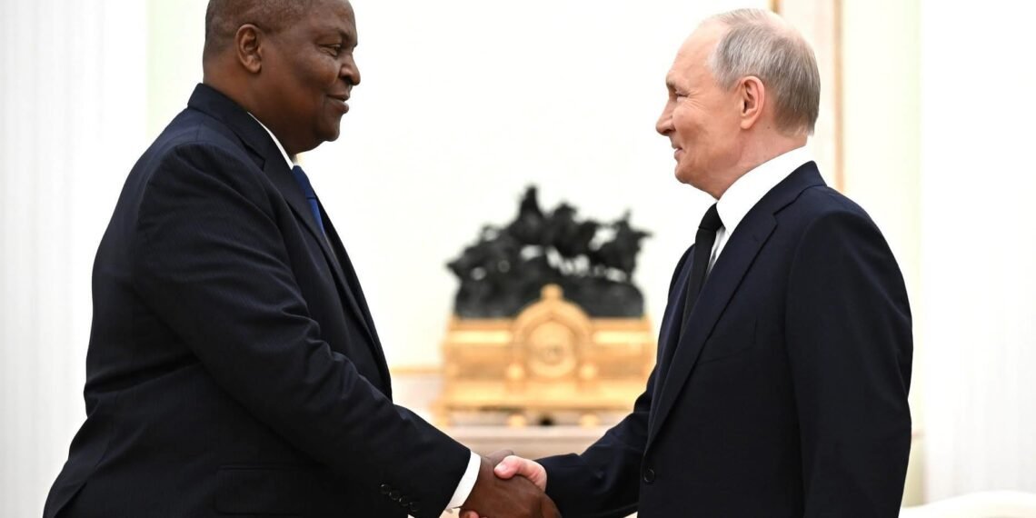 Entretien téléphonique entre les présidents Vladimir Poutine et Faustin Archange Touadéra