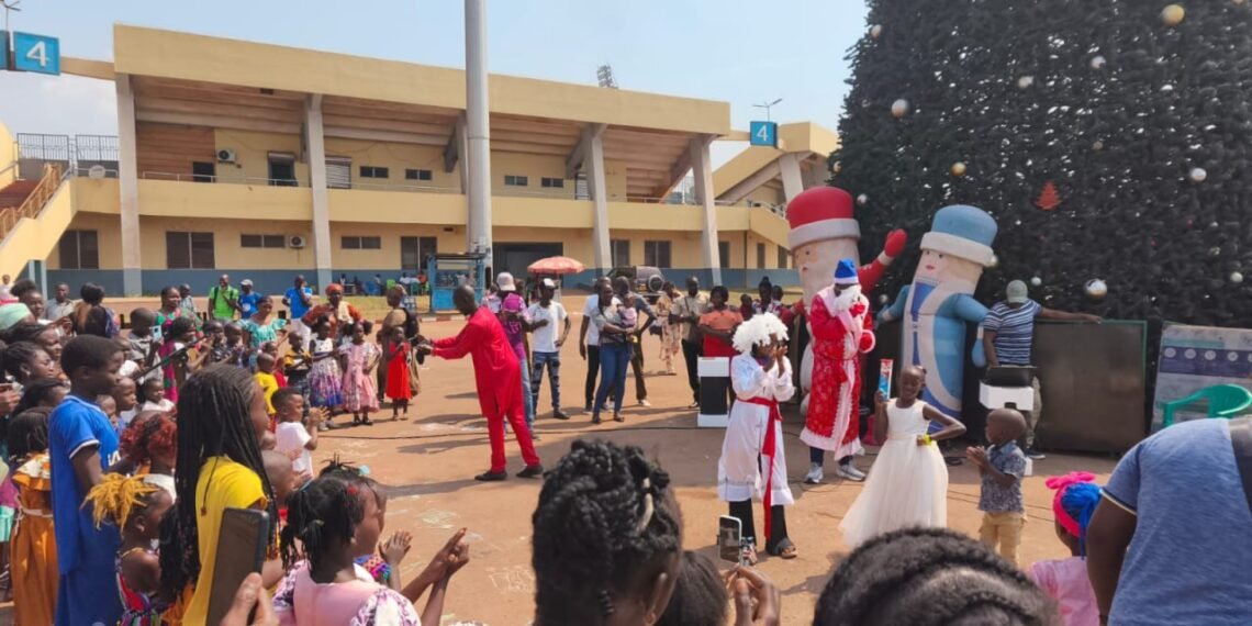 Centrafrique : La mission russe organise la fête de Noël avec les enfants