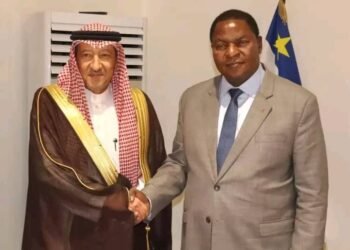RCA: Le président Touadéra reçoit le ministre saoudien des Affaires étrangères pour renforcer la coopération centrafricano-saoudienne: