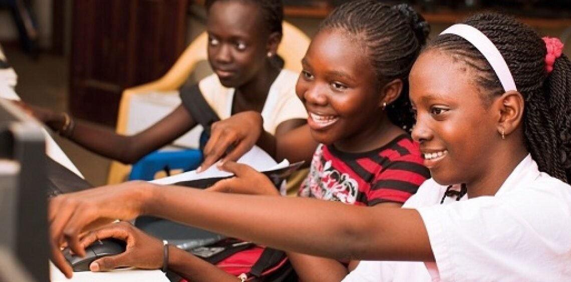 RCA : l’ECAC ambitionne de digitaliser ses écoles pour répondre aux défis de la numérisation