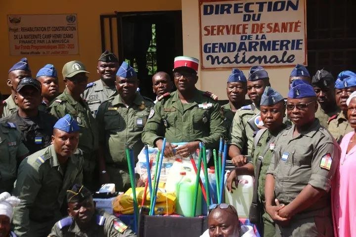 Centrafrique : La 24e Promotion de la Gendarmerie offre de matériel médical à l’Infirmerie du Camp Henri Izamo