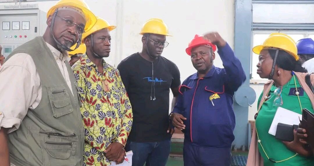 Visite des Installations Techniques de l’ENERCA par le Groupe de Travail de la Société Civile Centrafricaine (GTSC) suite à une Rencontre d’Échange à Bangui