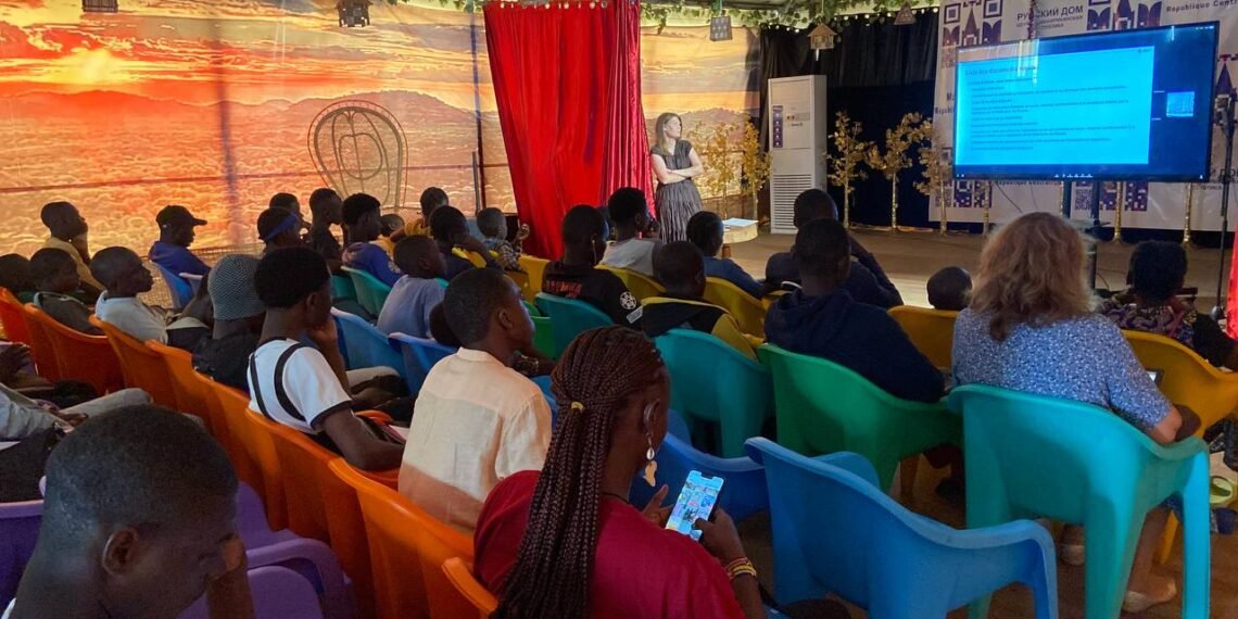 RCA : échanges fructueux entre les étudiants de la Maison de Bangui et ceux de l’Université de Saint-Pétersbourg