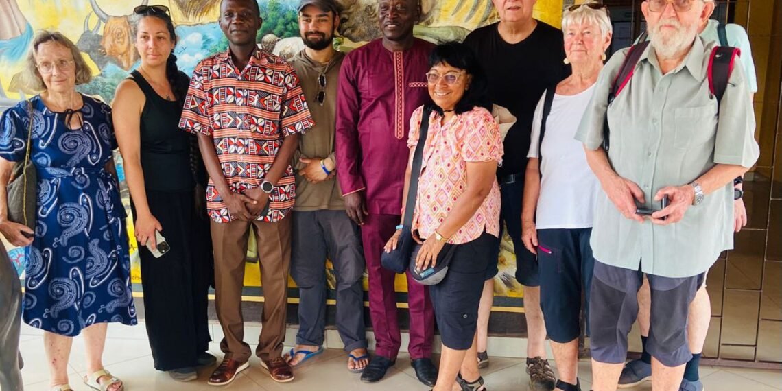 RCA: Une visite enrichissante de touristes étrangers au Ministère des Arts, de la Culture et du Tourisme (MACT).