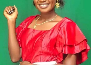 Belvia Espérance Refeïbona : la plume engagée qui fait rayonner le journalisme féminin en Centrafrique