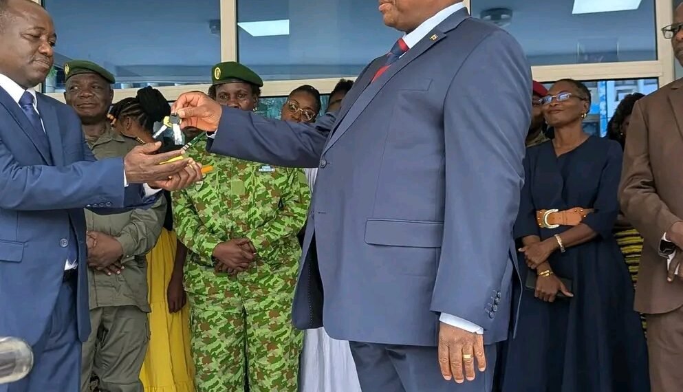 Cérémonie de remise de motos aux cadres du ministère des eaux, forêts, chasse et pêche