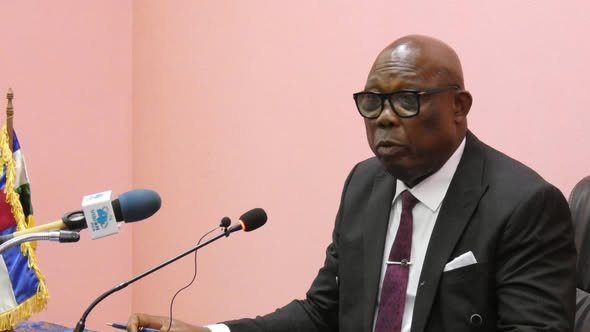 RCA : le 1er ministre Felix Moloua exhorte la reddition des comptes dans les entreprises publiques