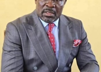 Le gouvernement apaise les tensions et appelle à la reprise des cours à Dékoa