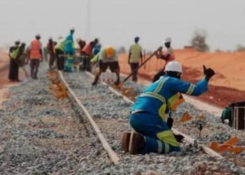 La construction du chemin de fer Bangui-Kribi progresse sous l’égide du Président Touadéra
