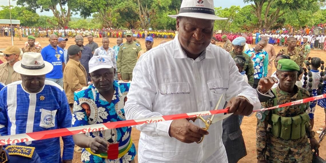 Ouham-Pendé : le président Touadéra inaugure le Collège de Bohong à Bocaranga – éducation, eau et premier Wi‑Fi public de RCA sous le haut patronage du député Essaïe Gbanné et du Président de la République