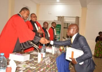 RCA : le cercle des Enseignants-Chercheurs Centrafricains en Droit s’élargit avec la brillante soutenance de Chrisogone MENEHOUL à l’Université de Yaoundé II