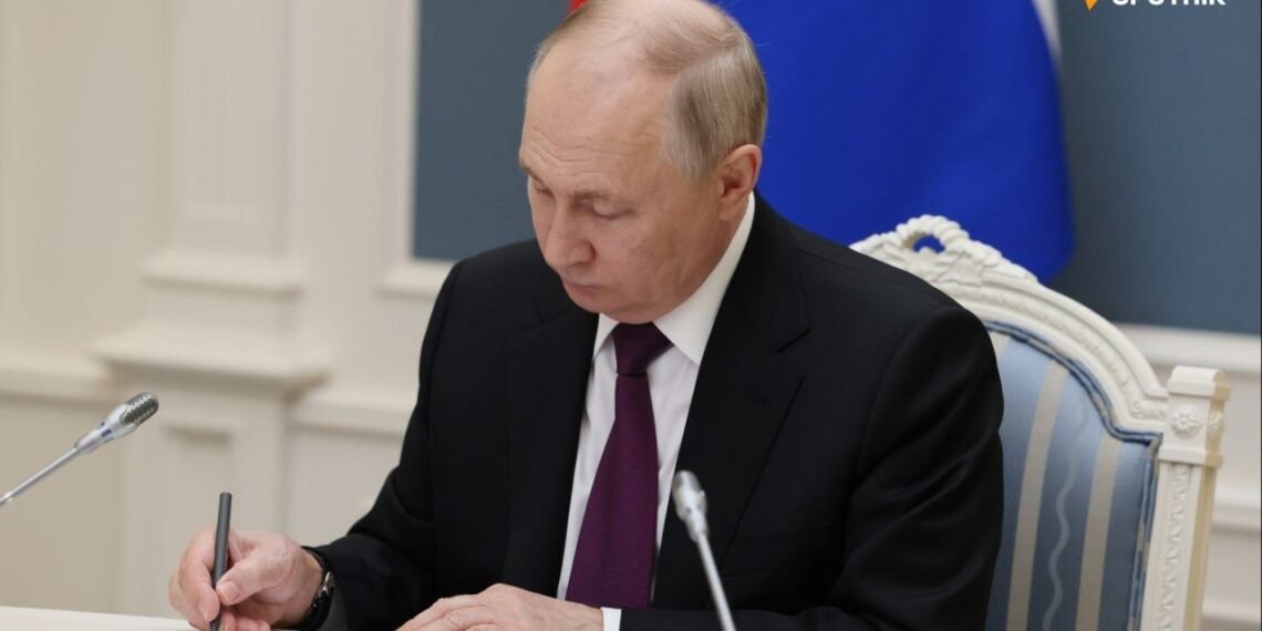 Vladimir Poutine valide un traité d&rsquo;extradition avec la République centrafricaine