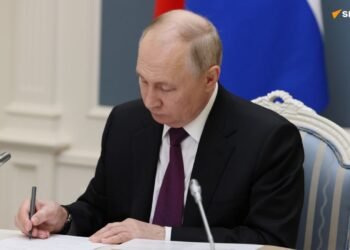Vladimir Poutine valide un traité d&rsquo;extradition avec la République centrafricaine