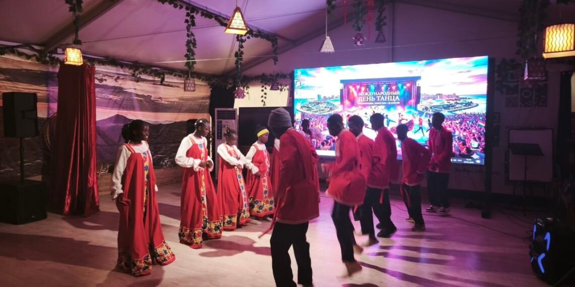 RCA : la Maison Russe de Bangui célèbre la Journée Internationale de la Danse