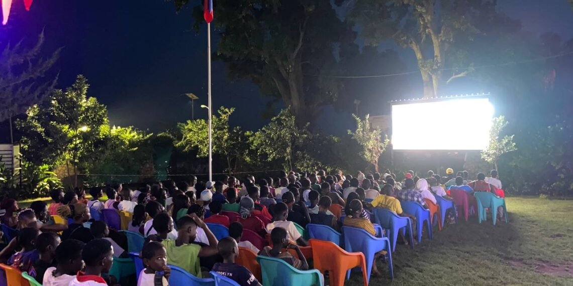 RCA : célébration du 5e anniversaire du film Touriste à la Maison Russe de Bangui
