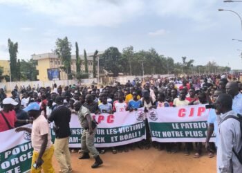 Centrafrique : le Collectif des Jeunes Patriotes Centrafricains mobilise la jeunesse en soutien aux FACA après les attaques d’Am Dafock et de Boali.