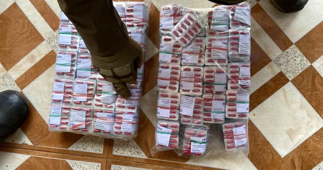 Bangui : Saisie massive de Tramadol et Diazépam chez un agent de santé dans le 6e arrondissement
