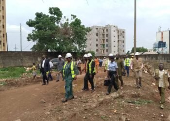 Les travaux de réhabilitation des collecteurs avancent à Bangui pour l&rsquo;amélioration des infrastructures urbaines