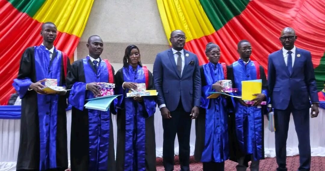 Bangui : 58 nouveaux médecins intègrent la profession
