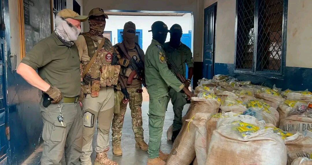 Les instructeurs russes continuent la lutte contre les produits prohibés en République centrafricaine