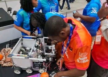 Des jeunes centrafricains brillent à la compétition mondiale de robotique