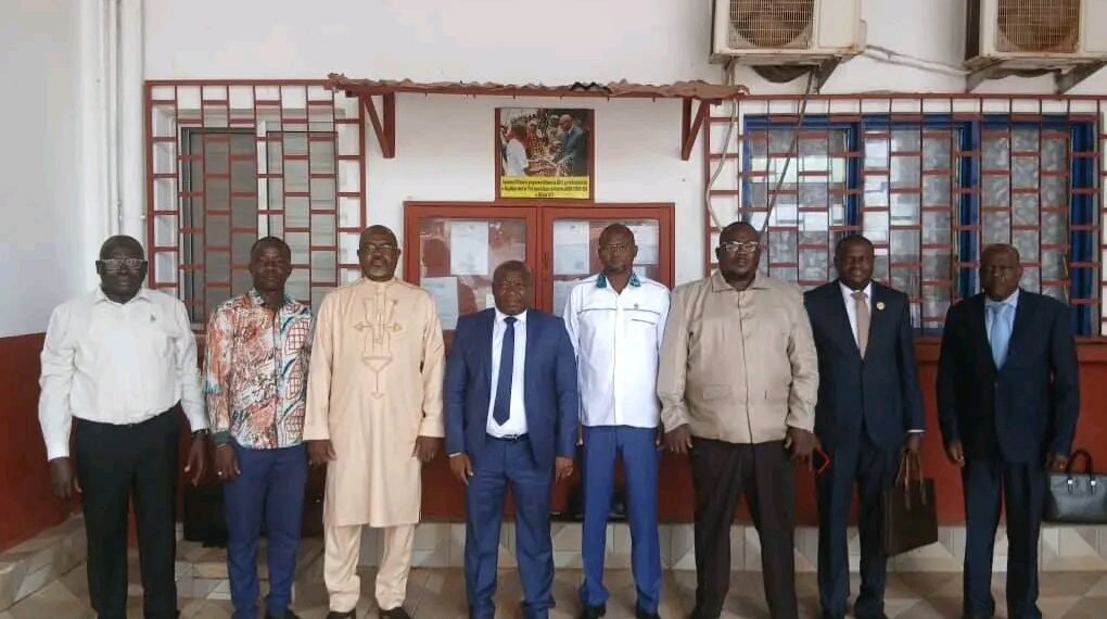 Centrafrique : cinq députés du Sud-Est appellent à une issue pacifique avec les Azandé Ani Kpegbe