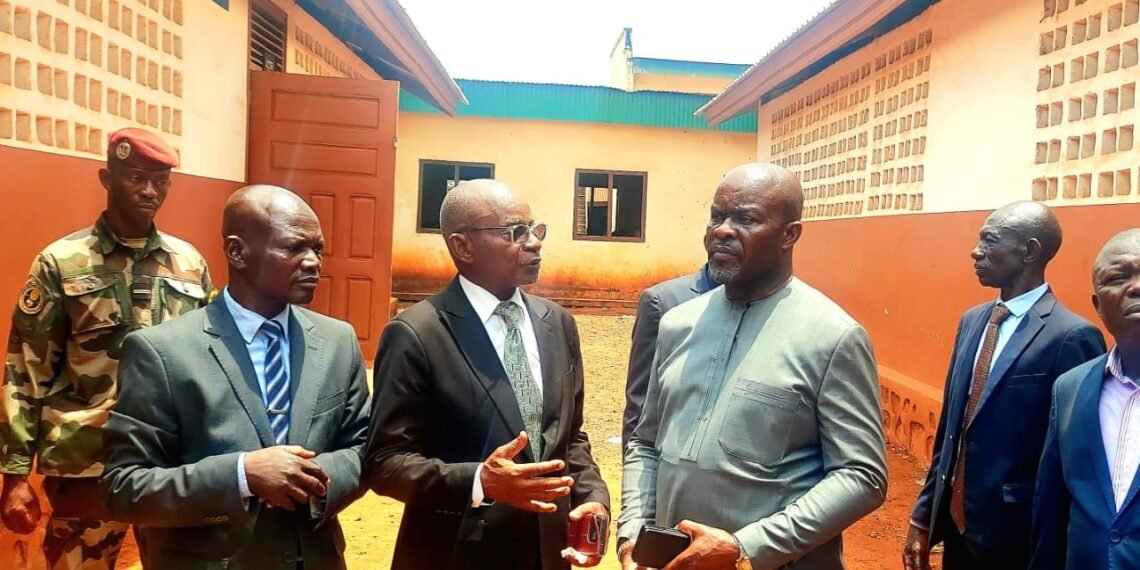 Rentrée scolaire 2026-2027 : Aurélien Simplice Zingas évalue la reprise des cours à Bangui