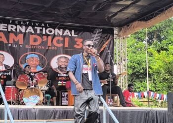 RCA : clap de fin de la 3e édition du Festival International du Slam d’Ici à la Maison Russe de Bangui